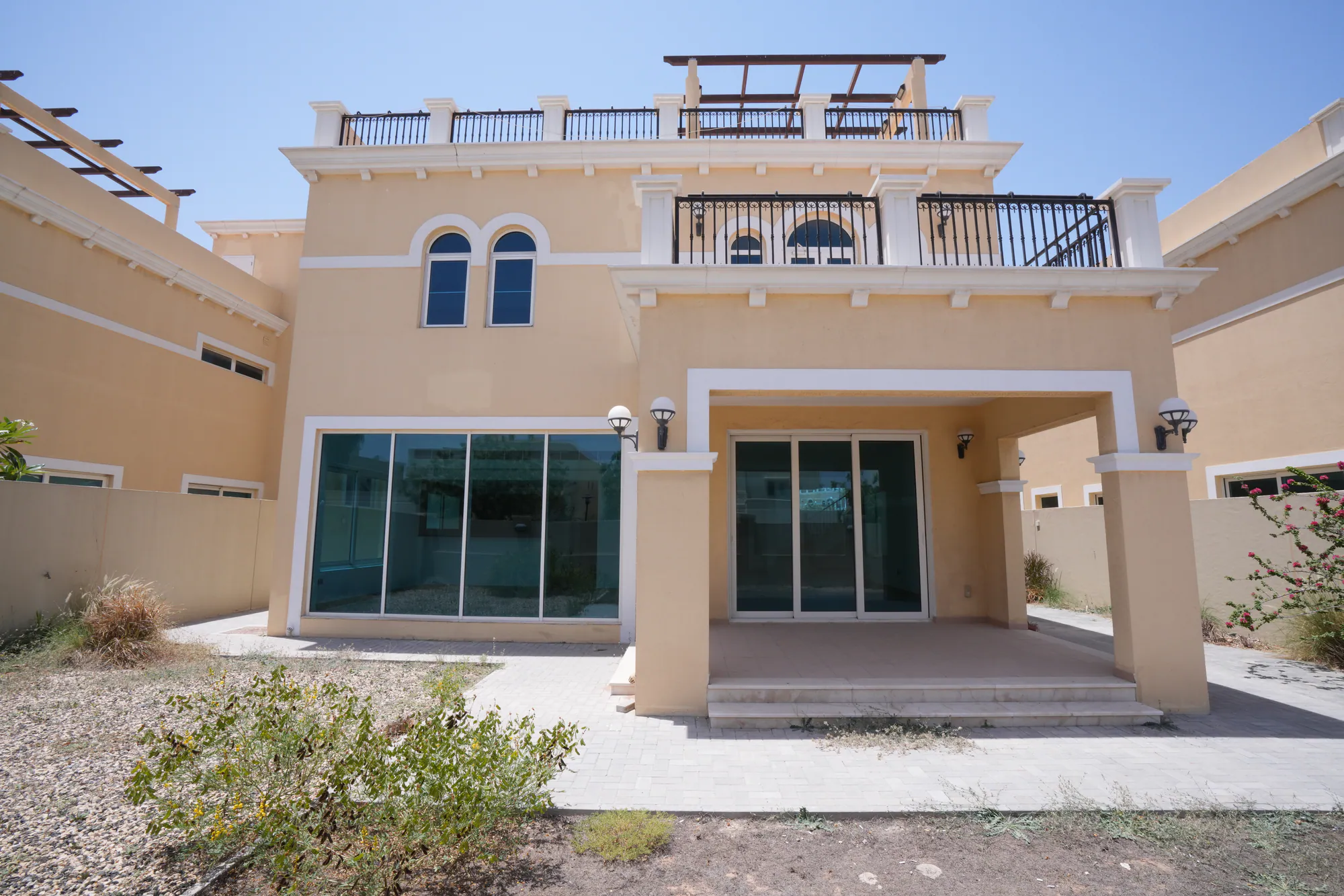 4-Bedroom Villa in Jumeirah Park
